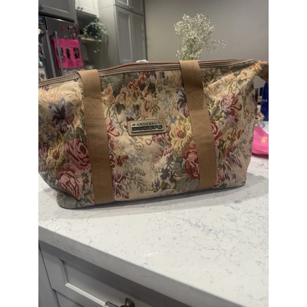 vintage Vanderbilt Studios floral tapestry duffel bag